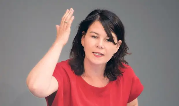 7018 Анналена Бербок призвала не вводить санкции, если Европа их не выдержит