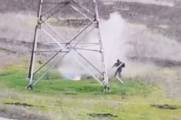 Дотком восхитился победой солдата РФ в схватке с двумя украинскими БПЛА