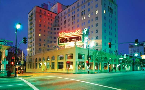 Отель "Рузвельт" в Лос-Анджелесе. Изображение: blogspot.com