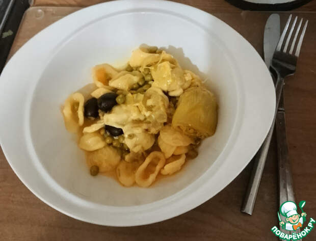 Марокканский тажин с артишоками, маслинами, горошком