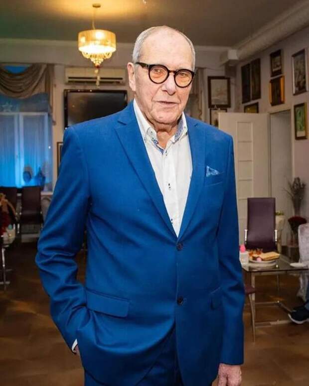 «Не верю!»: 86-летний Эммануил Виторган объяснил секрет долголетия