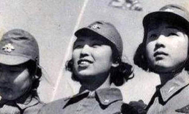 Советский солдат конвоировал 9 японских пленниц и заблудился в горах. В итоге мужчина жил с женщинами 19 лет