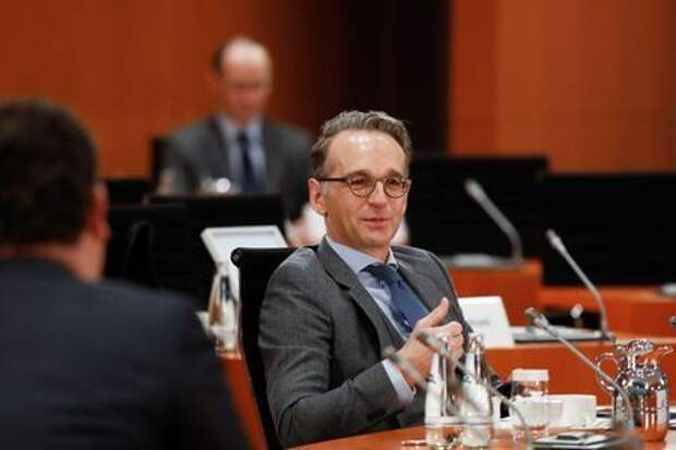 German Foreign Minister Heiko Maas attends the weekly cabinet meeting of the German government at the Chancellery in Berlin, Germany October 7, 2020. Markus Schreiber/Pool via REUTERS