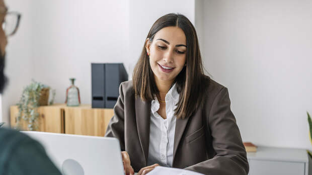 Адвокат Ключко: трудоустройство по поддельному диплому незаконно