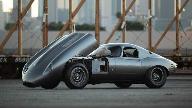 Воплощенная красота: несколько попыток возродить классический Jaguar E-Type E-Type, jaguar, jaguar e-type, авто, олдтаймер, рестомод, ретро авто