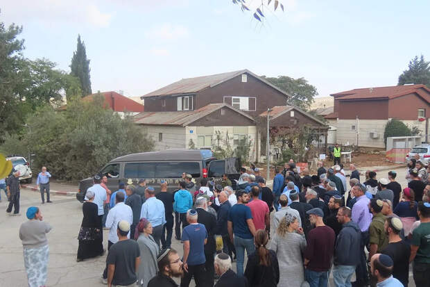 Ортодоксальные евреи закрыли въезд в Иерусалим, протестуя против призыва в армию