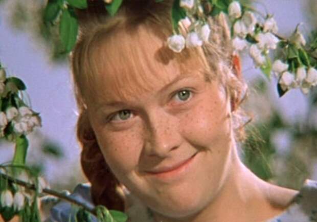 Наталья Гундарева в фильме *Сладкая женщина*, 1976 | Фото: kino-teatr.ru Наталья Гундарева в фильме *Сладкая женщина*, 1976 | Фото: kino-teatr.ru
