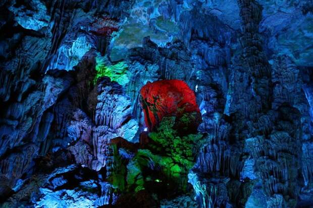 Красочные фотографии Пещеры China_019