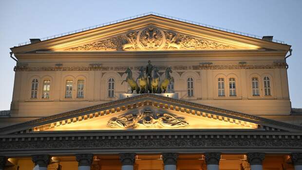 Спектакль Мариинского театра «Парсифаль» представили на сцене Большого театра