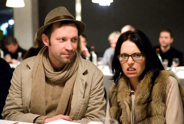 Как гостья выводила официантку из себя, пока не поела, а после извинялась