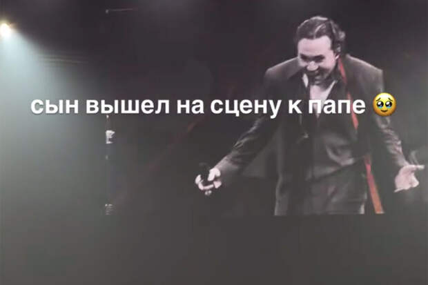 Певца Влада Соколовского раскритиковали за длинные волосы у сына