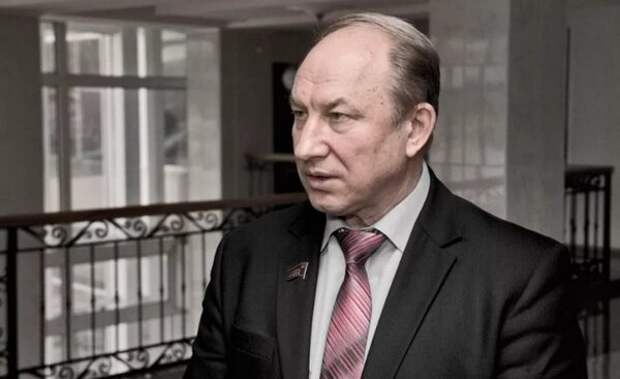 Валерий Рашкин - депутат Госдумы РФ от партии КПРФ