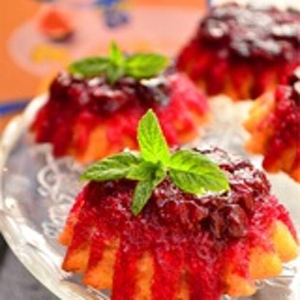 Мини кексы с овсяными отрубями и вишней.