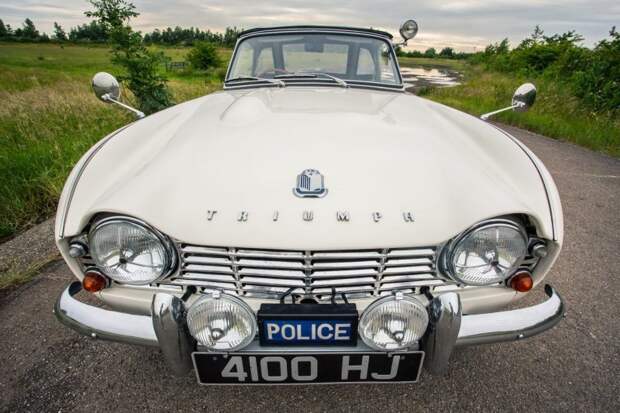 Triumph TR4 1962 - Полицейский родстер Triumph, авто, автомобили, олдтаймер, полицейский автомобиль, полиция, реставрация, ретро авто