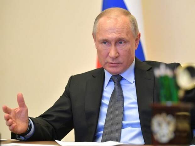 Путин пригрозил губернаторам посадками до 7 лет Путин пригрозил губернаторам посадками до 7 лет