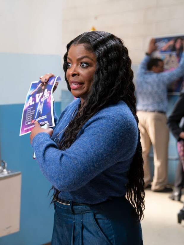 Ava and a Flier - Abbott Elementary Season 3 Episode 10