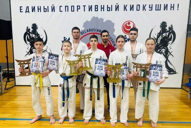 Амурские каратисты завоевали семь медалей на международном турнире в Минске
