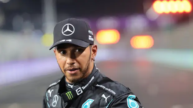 Хэмилтон выиграл квалификацию Гран-при Саудовской Аравии, Мазепин — 20-й