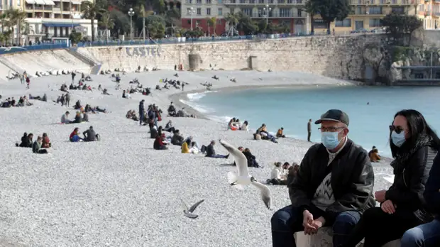 Во Франции за сутки выявили более четырёх тысяч случаев коронавируса