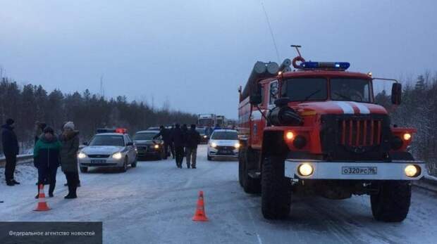 Три человека погибли и пять получили травмы в столкновении иномарок в Свердловской области
