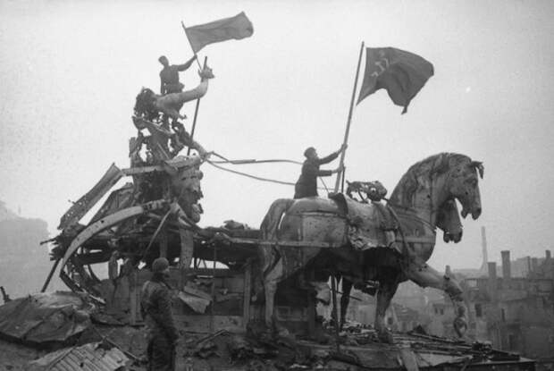 Победа в фотографиях (100 фото)