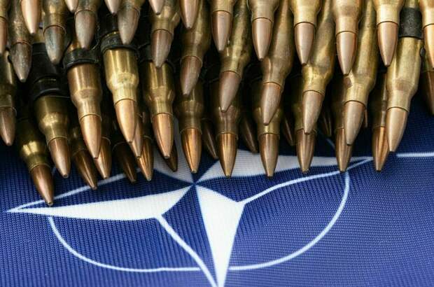 НАТО призвала Грузию изменить решение о законе об иноагентах