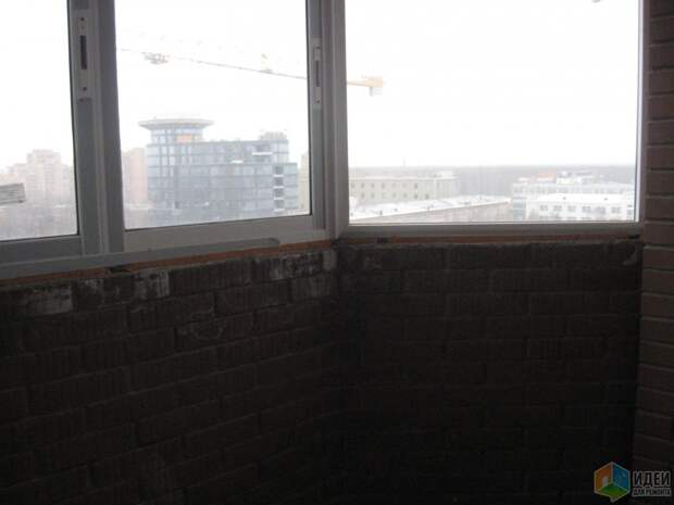 Наш балкон: немного сарая на 11 этаже