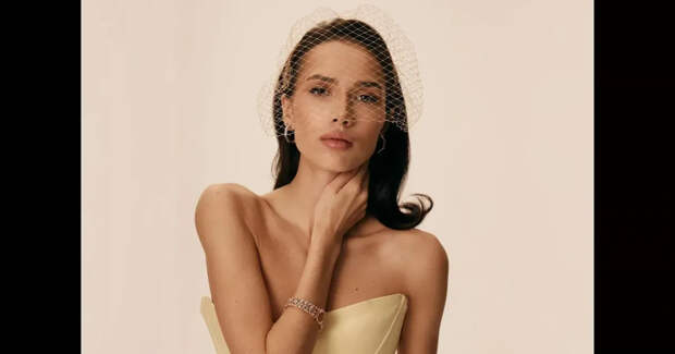 Алина Загитова спровоцировала слухи о помолвке снимком с кольцом