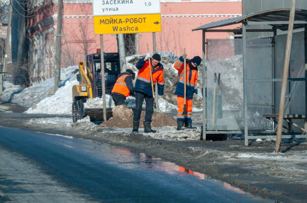 Русских ждёт очень сложная зима: Ситуация в ЖКХ "аховая", но рост платежей никто не отменял