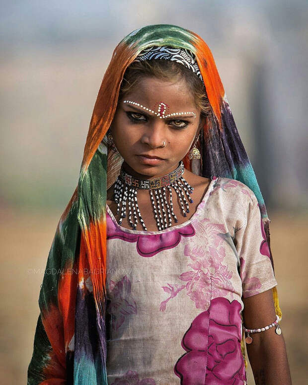 ulichnye-portrety-iz-Indii-fotograf-Magdalena-Bagryanov 21