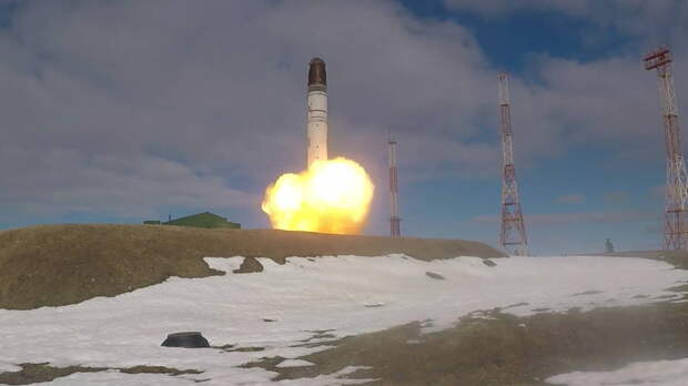 "Роскосмос" начал серийное производство ракет "Сармат"