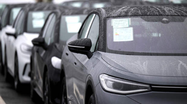 Volkswagen отзывает 44 тысячи электромобилей из-за риска возгорания