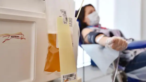 В Подмосковье заготовили более 5 тысяч литров плазмы для пациентов с COVID-19