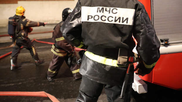 Деревянная церковь загорелась на северо-востоке Москвы