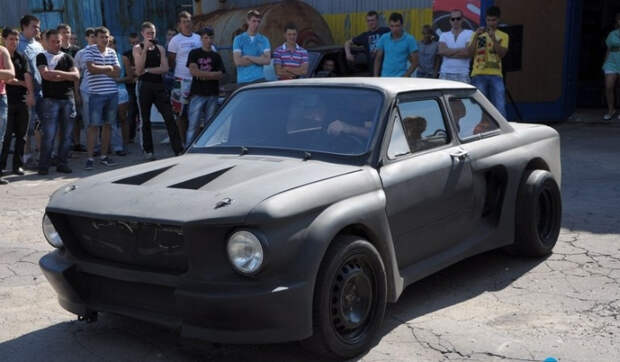 Автоумельц-энтузиаст своими руками переделал «Запорожец» под Ford Mustang (34 фото) Уникальный ЗАЗ 968 «Запорожец»