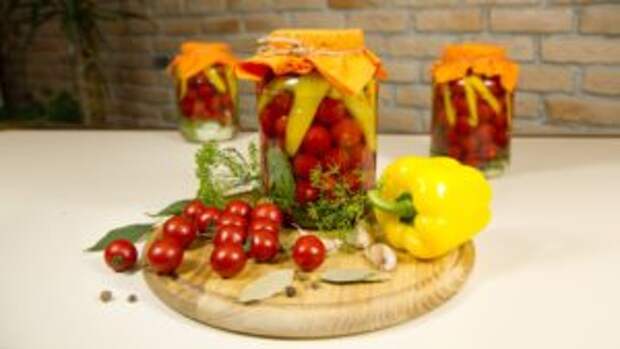 Помидоры черри на зиму в масле «Средиземноморье» Помидоры черри на зиму в масле «Средиземноморье»