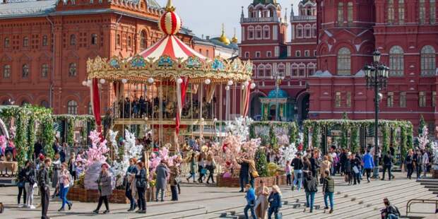 Фестиваль «Московская весна» приглашает москвичей на танцевальные занятия и уроки моделирования. Фото: М. Мишин mos.ru