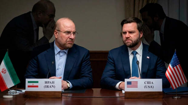 Главный переговорщик Ирана с США подал в отставку. Что происходит?