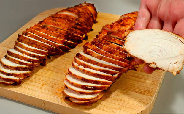 Куриное филе на закуску и на замену колбасе. Готовим в духовке