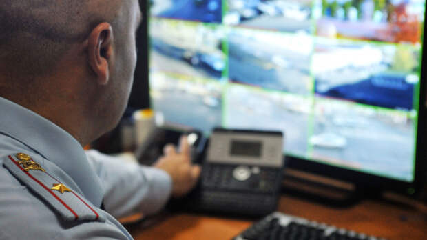 Исчезли без следа: в Твери ищут школьницу и ее младшего брата