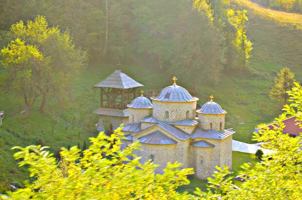 Сербский ортодоксальный монастырь Куманица