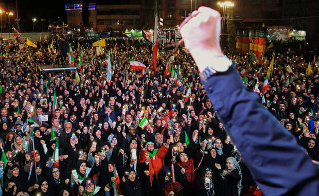 КСИР уличили в захвате власти в Иране