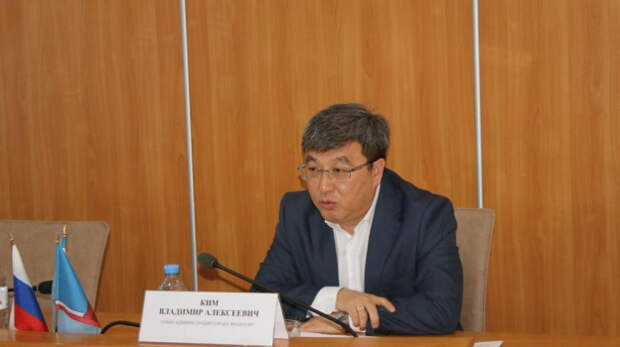  Мошенники пишут крымчанам от лица главы администрации Феодосии