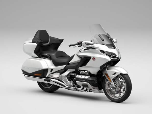 Мотоциклы Honda 2023 получили обновки