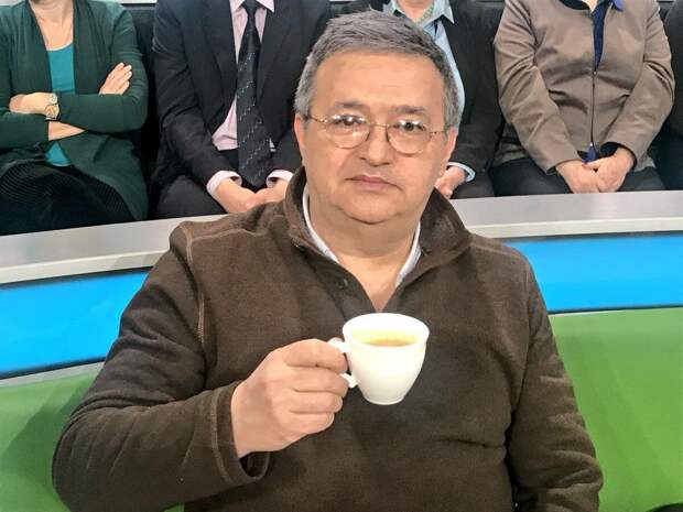 К нам приехал, к нам приехал Гриша Вайнер "дорогой"