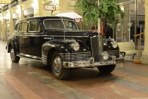 Автомобильный ГУМ авто, гум, выставка, советские автомобили