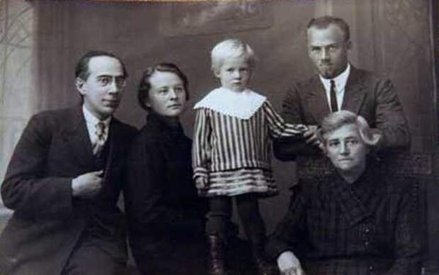 Александр Беляев - произведения,биография и тайна смерти великого фантаста СССР, беляев, ностальгия., фантастика