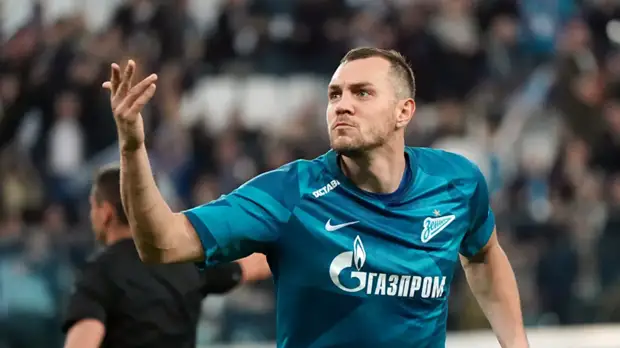 Крашенинников — о зарплате Дзюбы: зато мы чемпионы мира