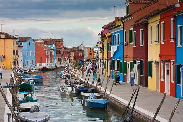 ostrov-burano-01