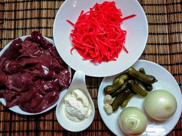 Рецепт салата с печенкой и морковью по-корейски. Фото автора/Дзен канал "Вилка.Ложка.Палочки"
